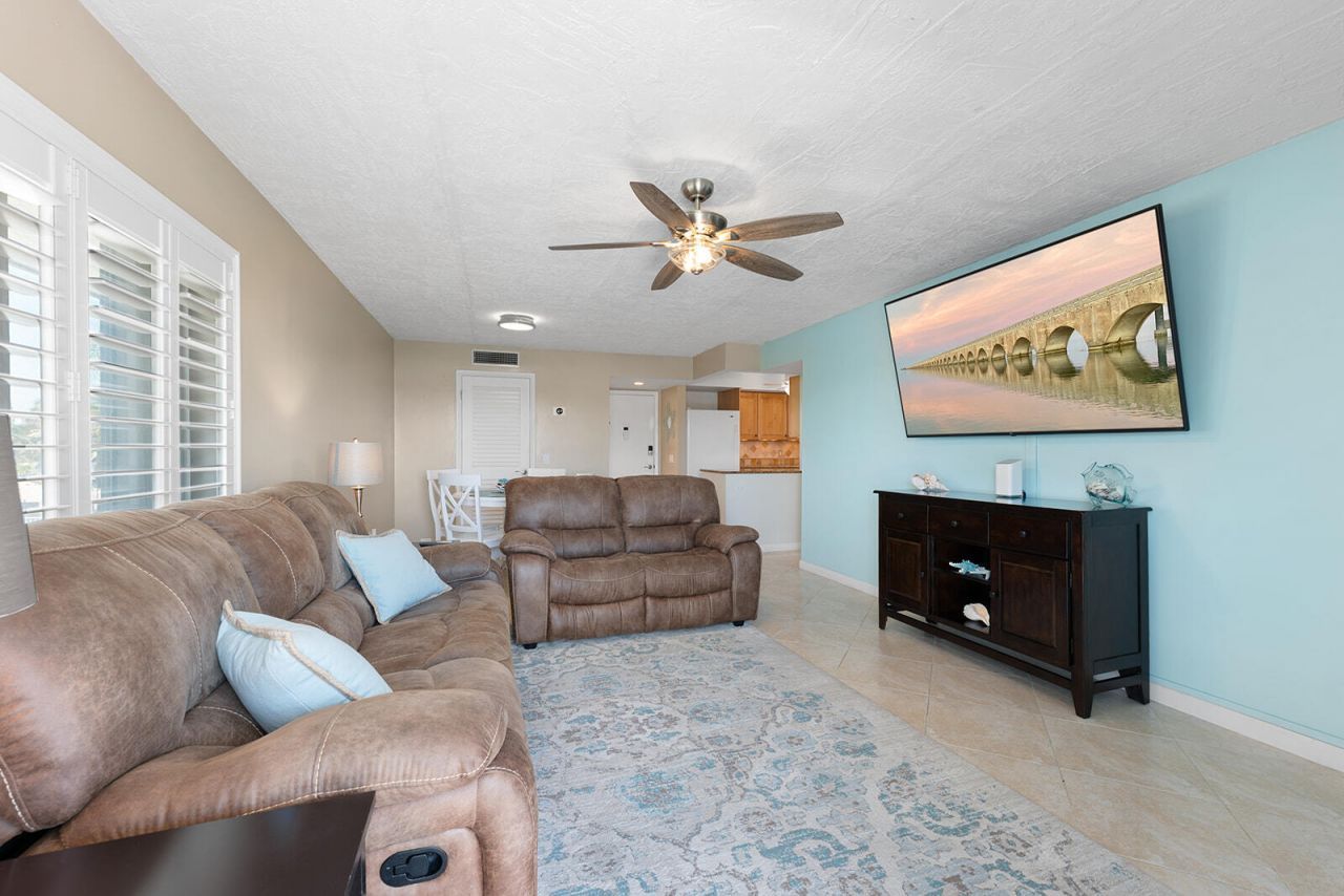 15 Sombrero Boulevard, Unit 212W, Marathon, FL 33050 Photo