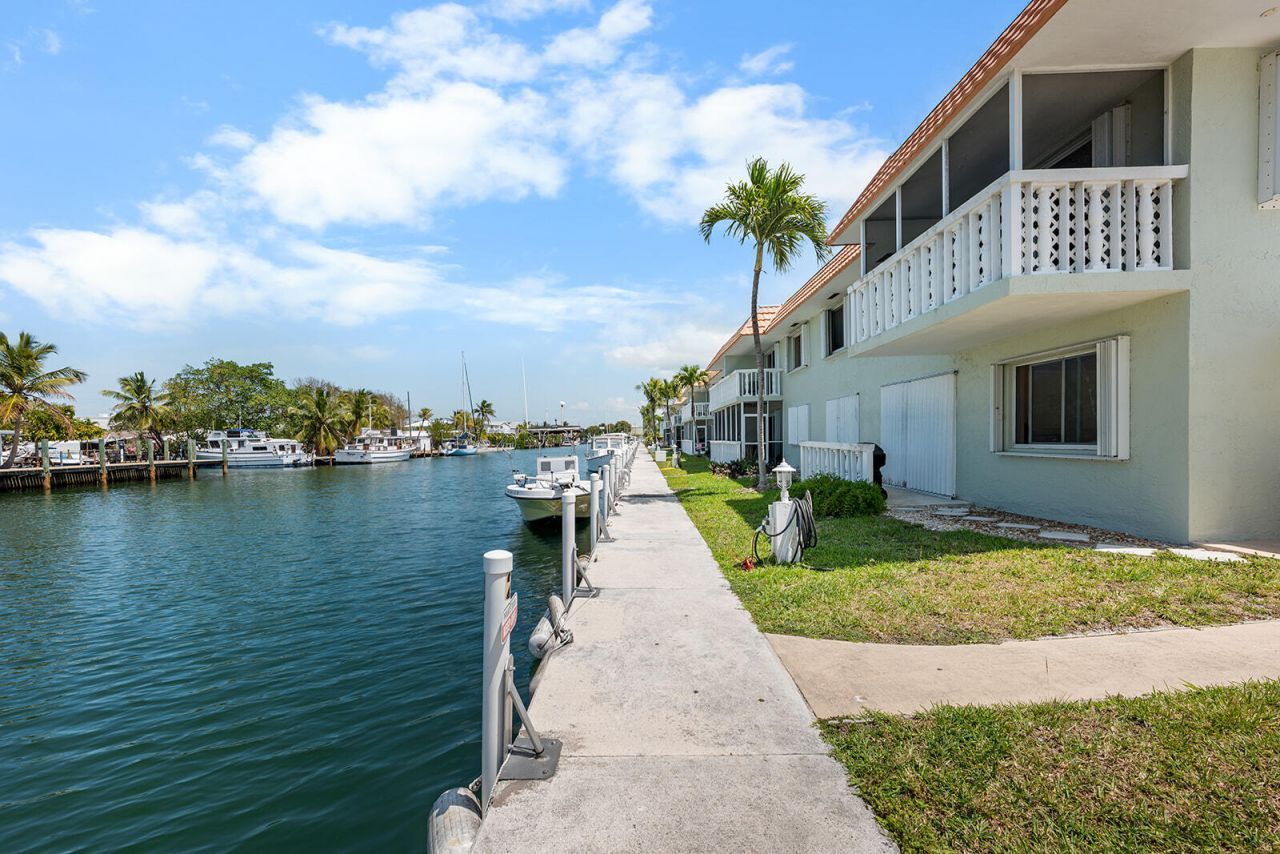 15 Sombrero Boulevard, Unit 212W, Marathon, FL 33050 Photo