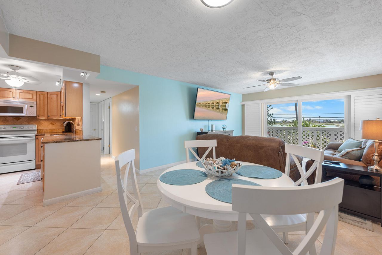 15 Sombrero Boulevard, Unit 212W, Marathon, FL 33050 Photo