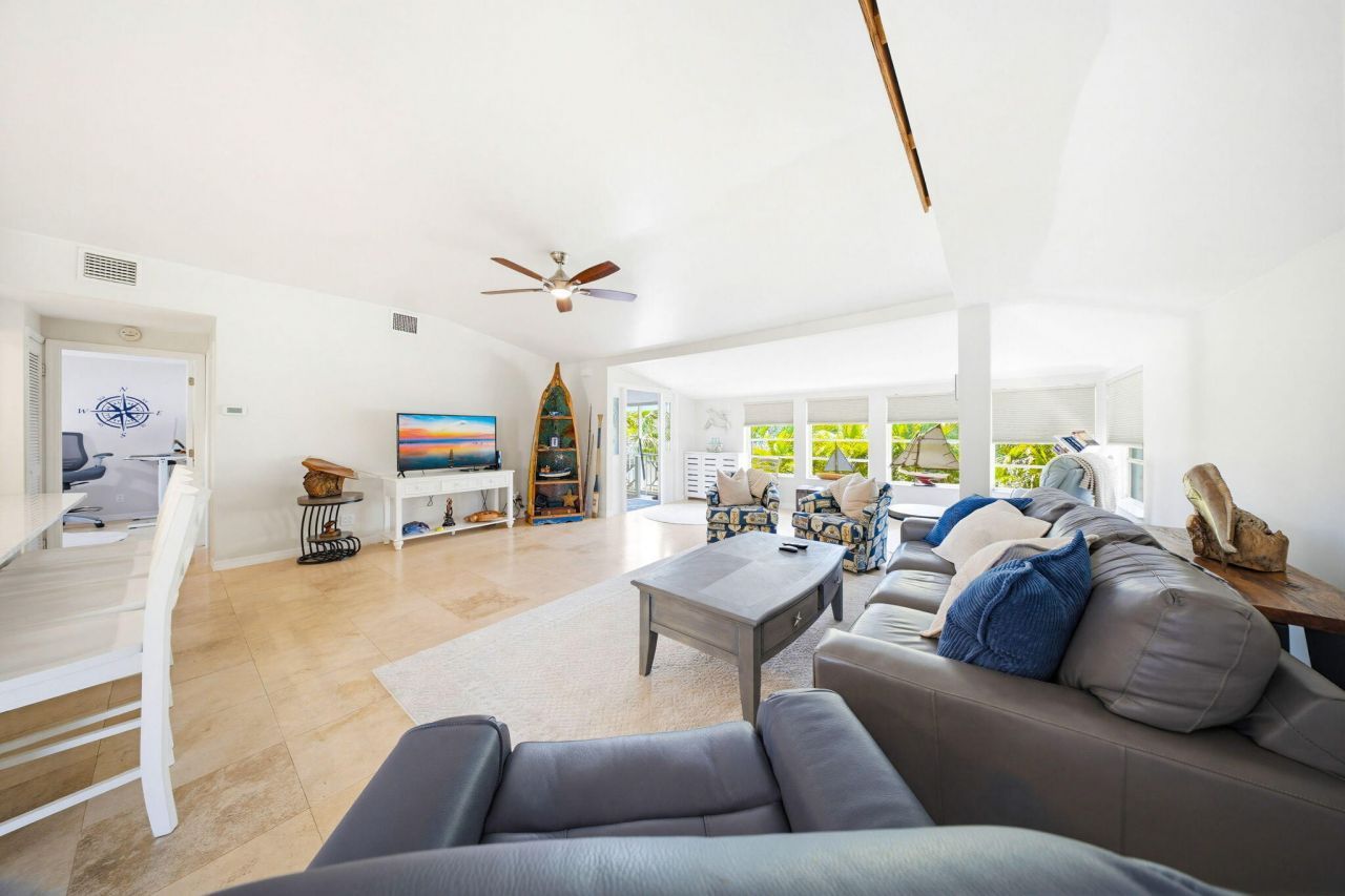 110 Doubloon Lane, Cudjoe, FL 33042 Photo