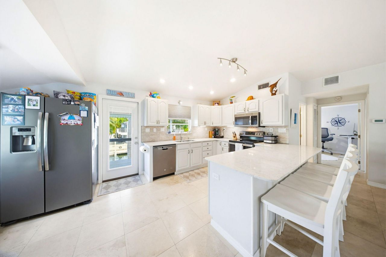 110 Doubloon Lane, Cudjoe, FL 33042 Photo