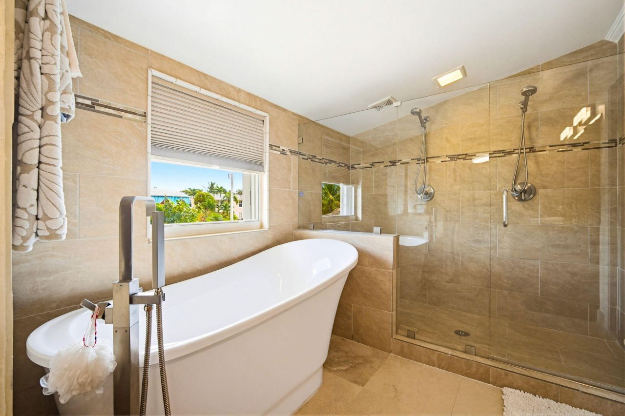 110 Doubloon Lane, Cudjoe, FL 33042 Photo