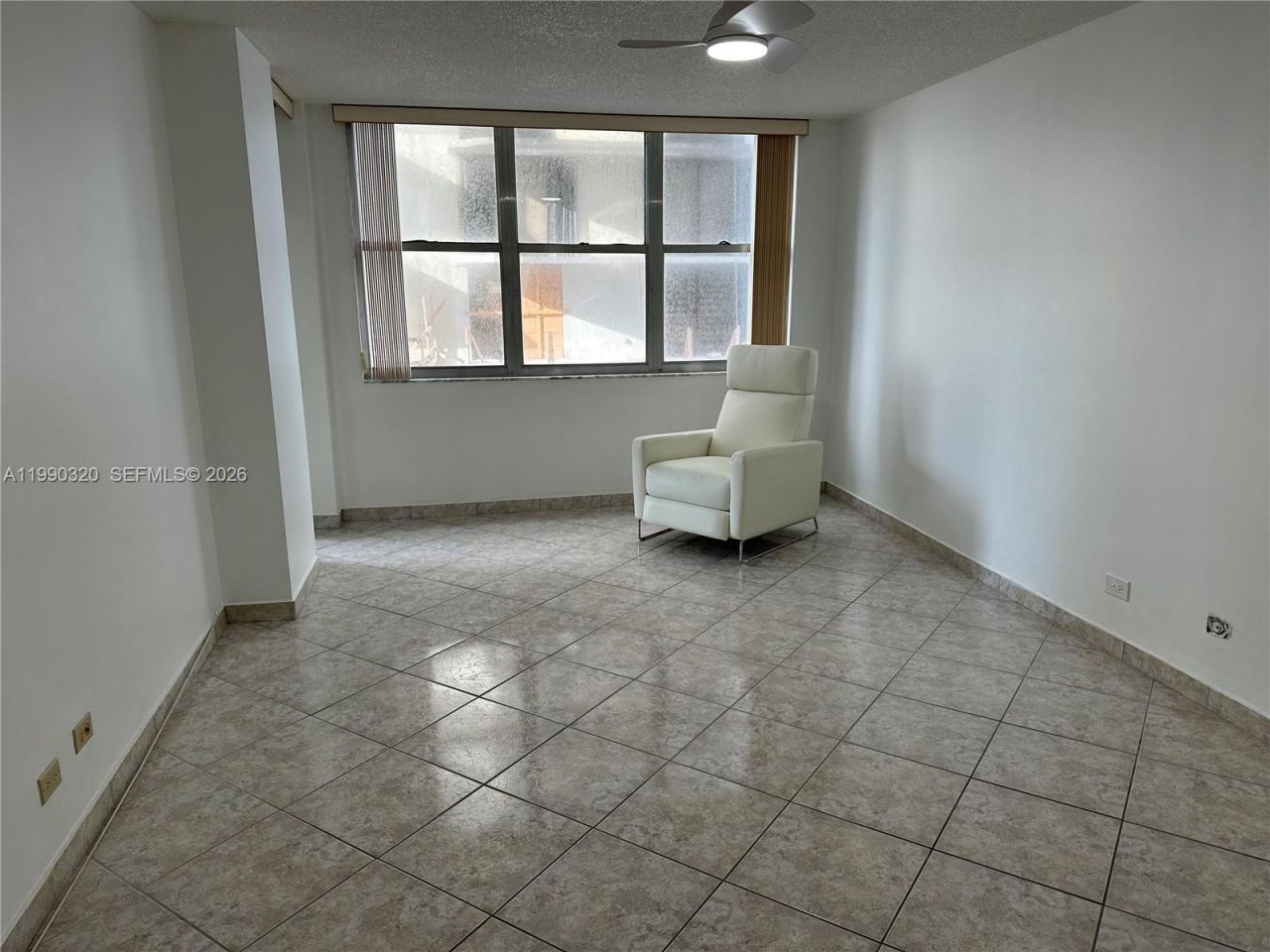 6039 Collins Ave , Unit 505, Miami Beach, FL 33140 Photo