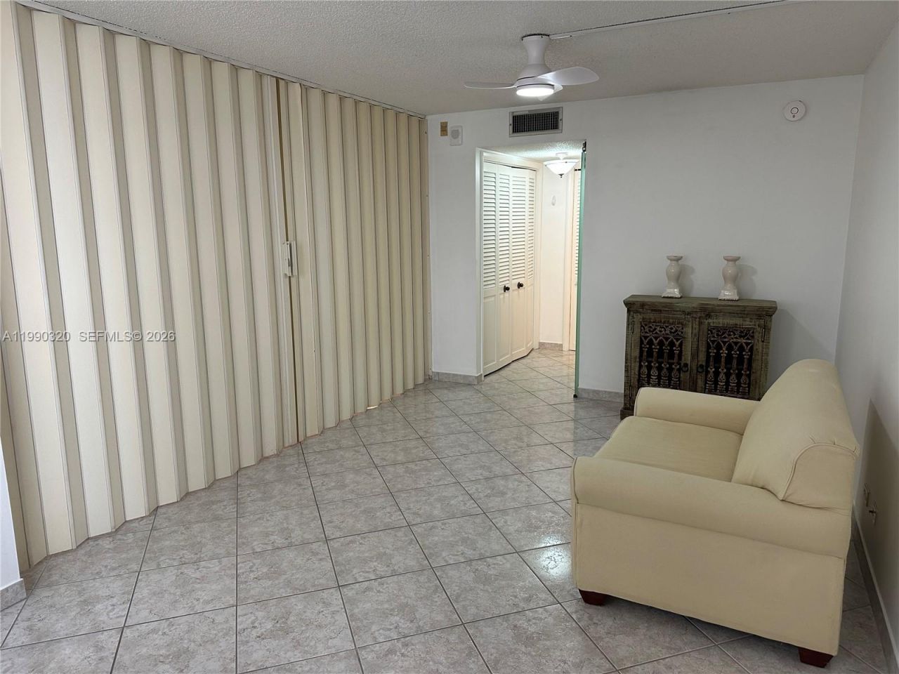 6039 Collins Ave , Unit 505, Miami Beach, FL 33140 Photo