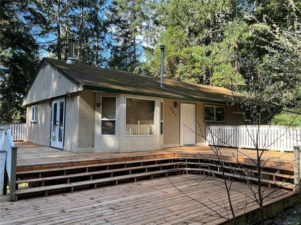881 Sharie Rd , Gabriola Island, BC V0R 1X2