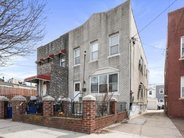 2882 Miles Avenue , Bronx, NY 10465
