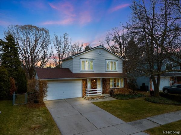 10912 Chestnut Court, Plymouth Twp, MI 48170