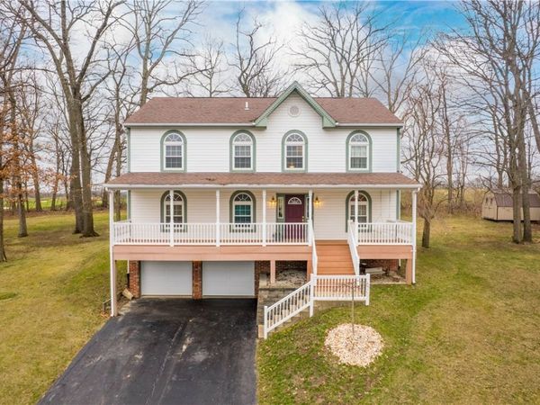 409 Snowberry Lane, Cranberry Twp, PA 16066