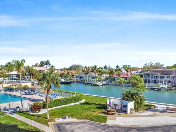 4900 BRITTANY DRIVE S, Unit 301, ST PETERSBURG, FL 33715