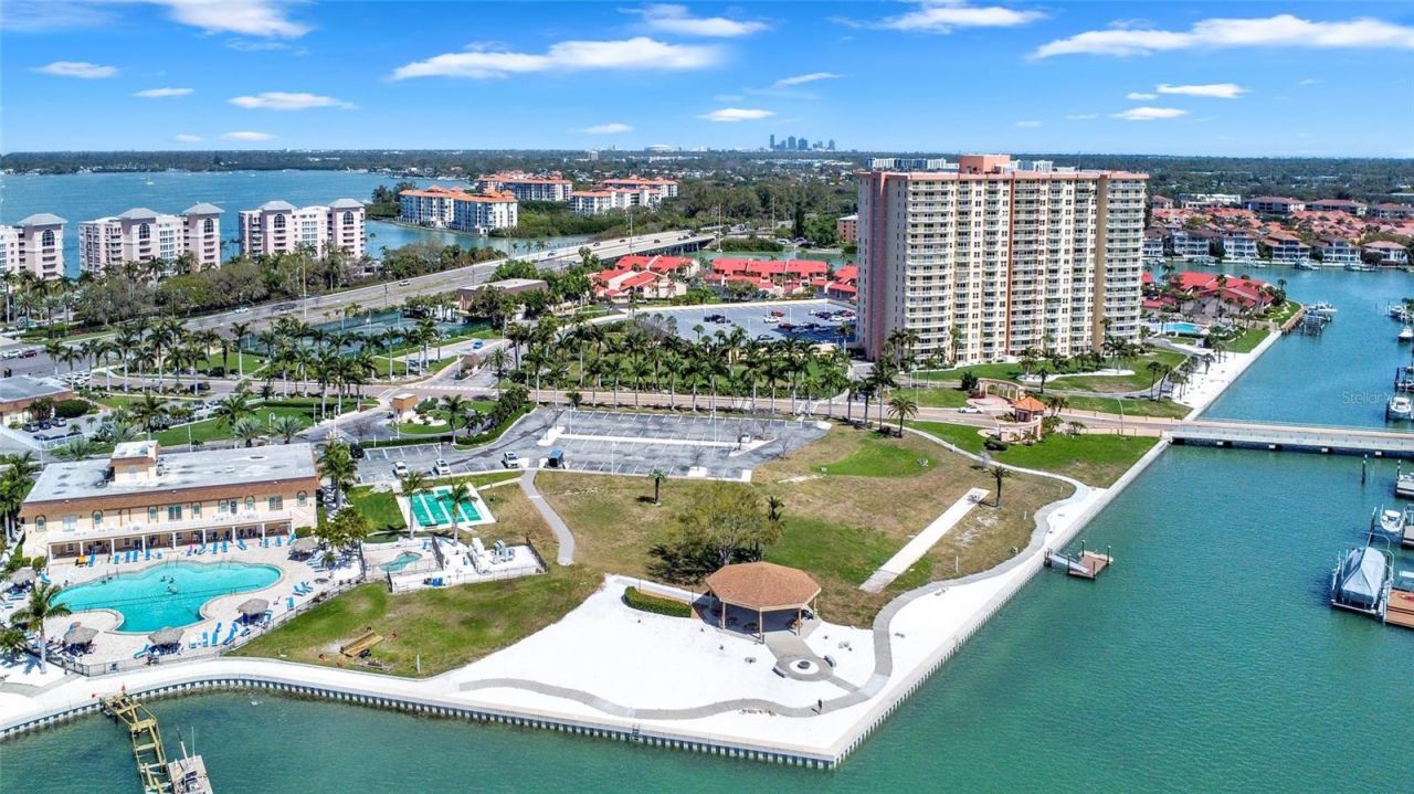 4900 Brittany Drive S, Unit 301, Saint Petersburg, FL 33715 Photo