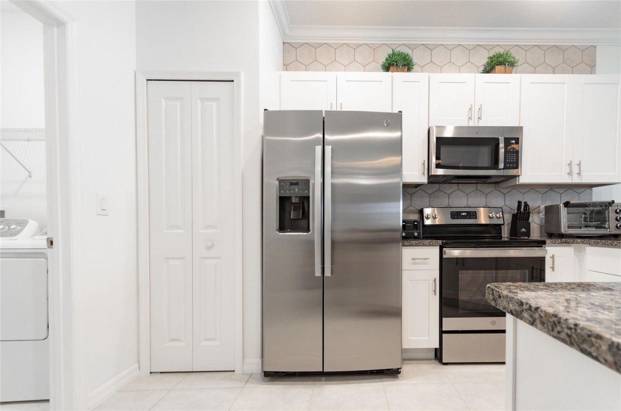 6736 Ripple Pond Loop, Zephyrhills, FL 33541 Photo