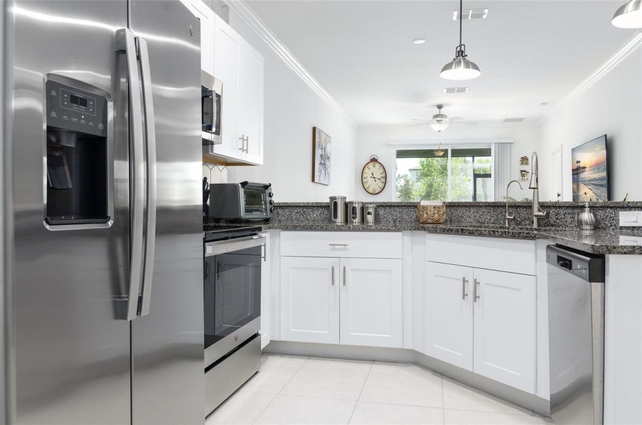 6736 Ripple Pond Loop, Zephyrhills, FL 33541 Photo