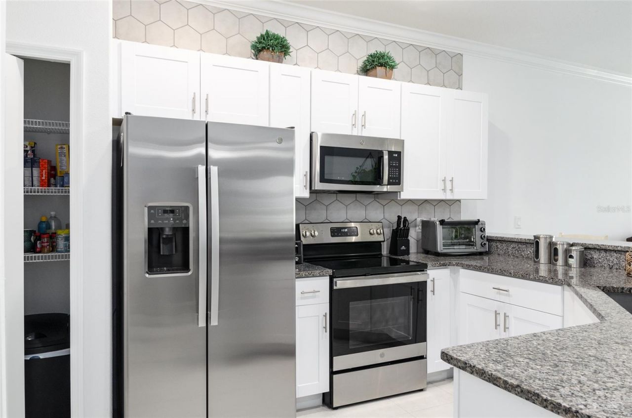 6736 Ripple Pond Loop, Zephyrhills, FL 33541 Photo