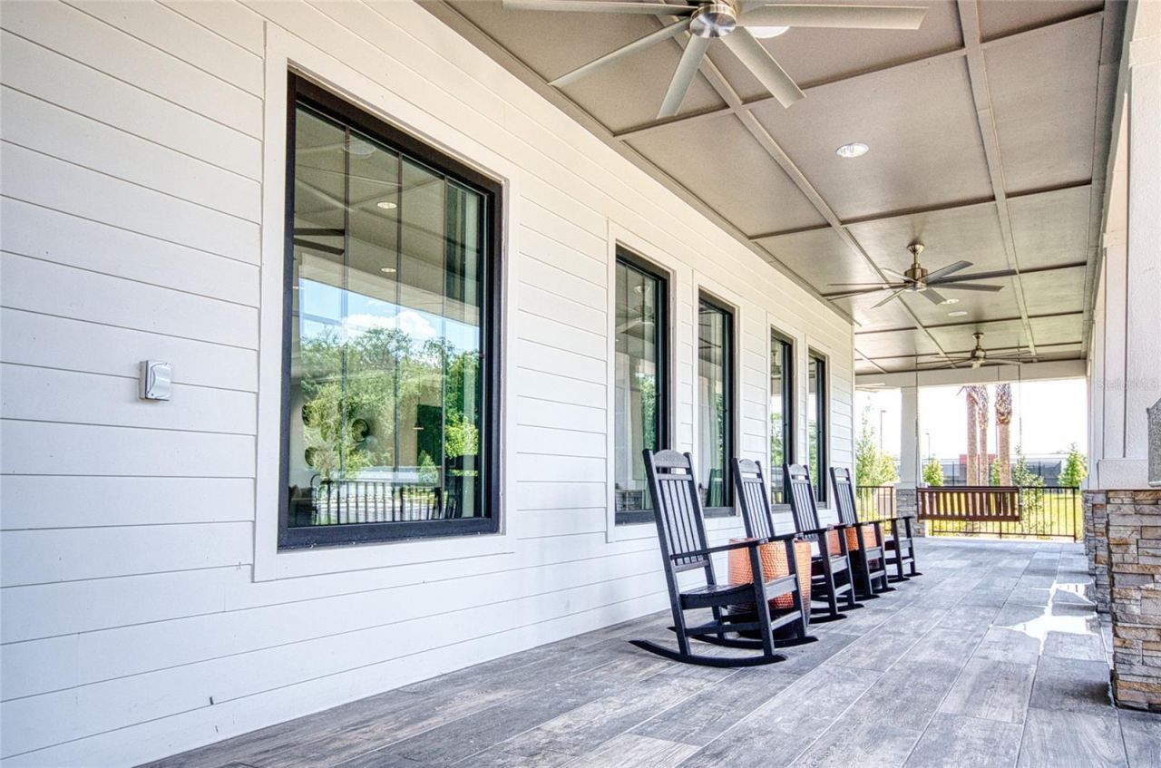 6736 Ripple Pond Loop, Zephyrhills, FL 33541 Photo