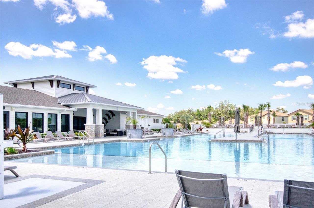 6736 Ripple Pond Loop, Zephyrhills, FL 33541 Photo