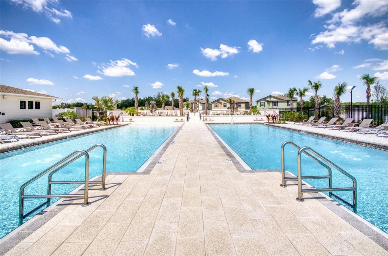 6736 Ripple Pond Loop, Zephyrhills, FL 33541 Photo