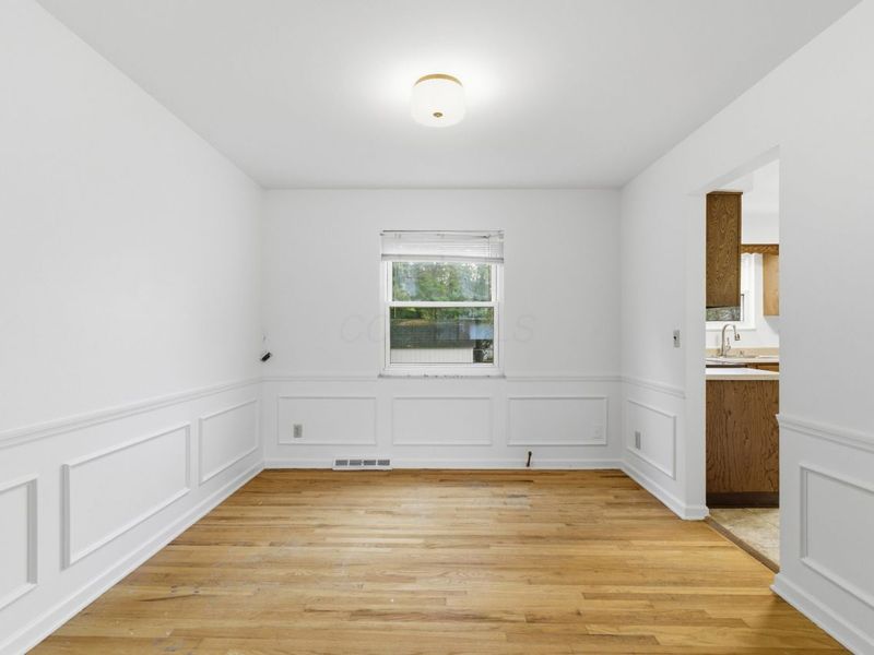 1701 Moreland Drive, Columbus, OH 43220 Photo 10