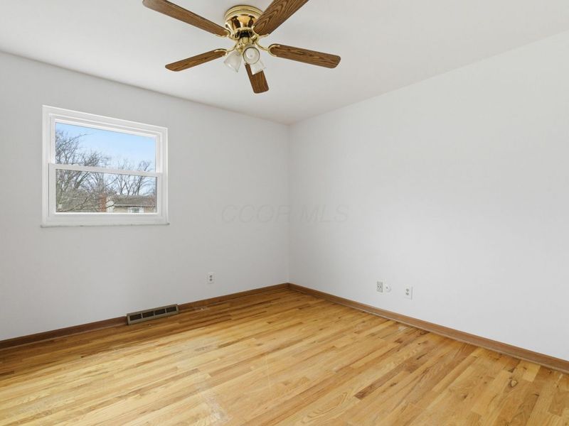 1701 Moreland Drive, Columbus, OH 43220 Photo 28