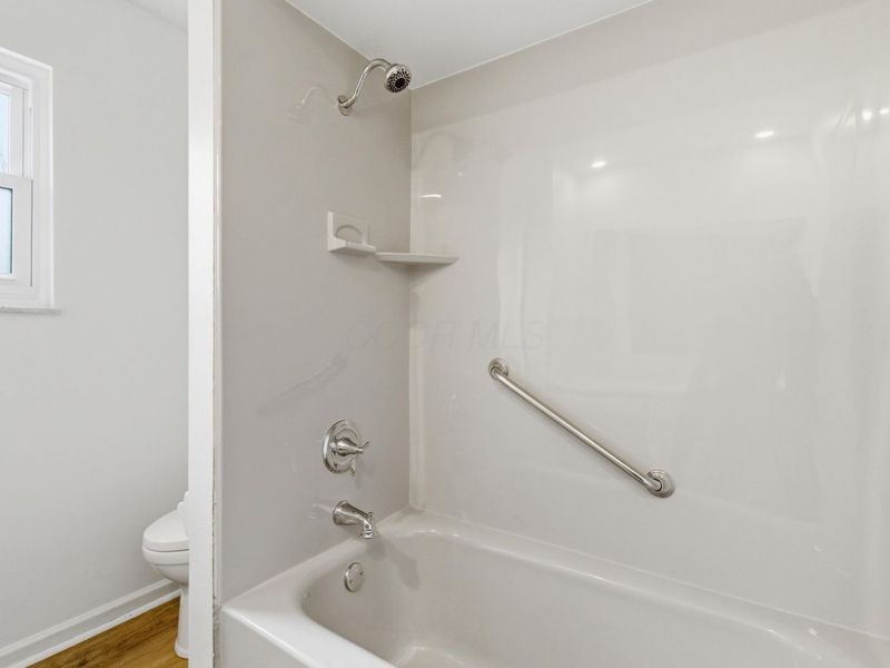 1701 Moreland Drive, Columbus, OH 43220 Photo 34