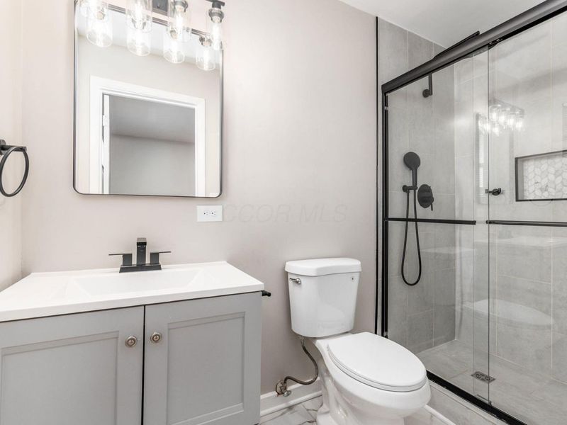 1340 Bronwyn Avenue, Columbus, OH 43204 Photo 13