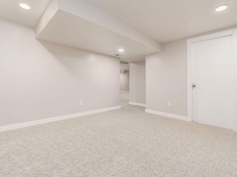 1340 Bronwyn Avenue, Columbus, OH 43204 Photo 18