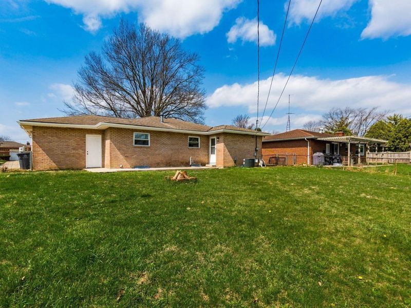 1340 Bronwyn Avenue, Columbus, OH 43204 Photo 22