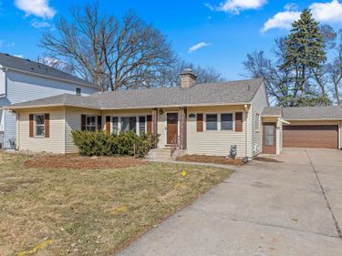 5308 Windsor Avenue, Edina, MN 55436