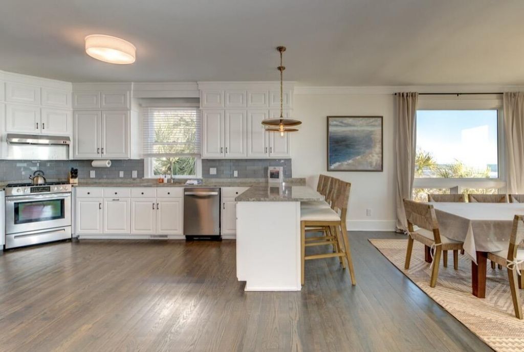 512 Ocean Boulevard Photo 10