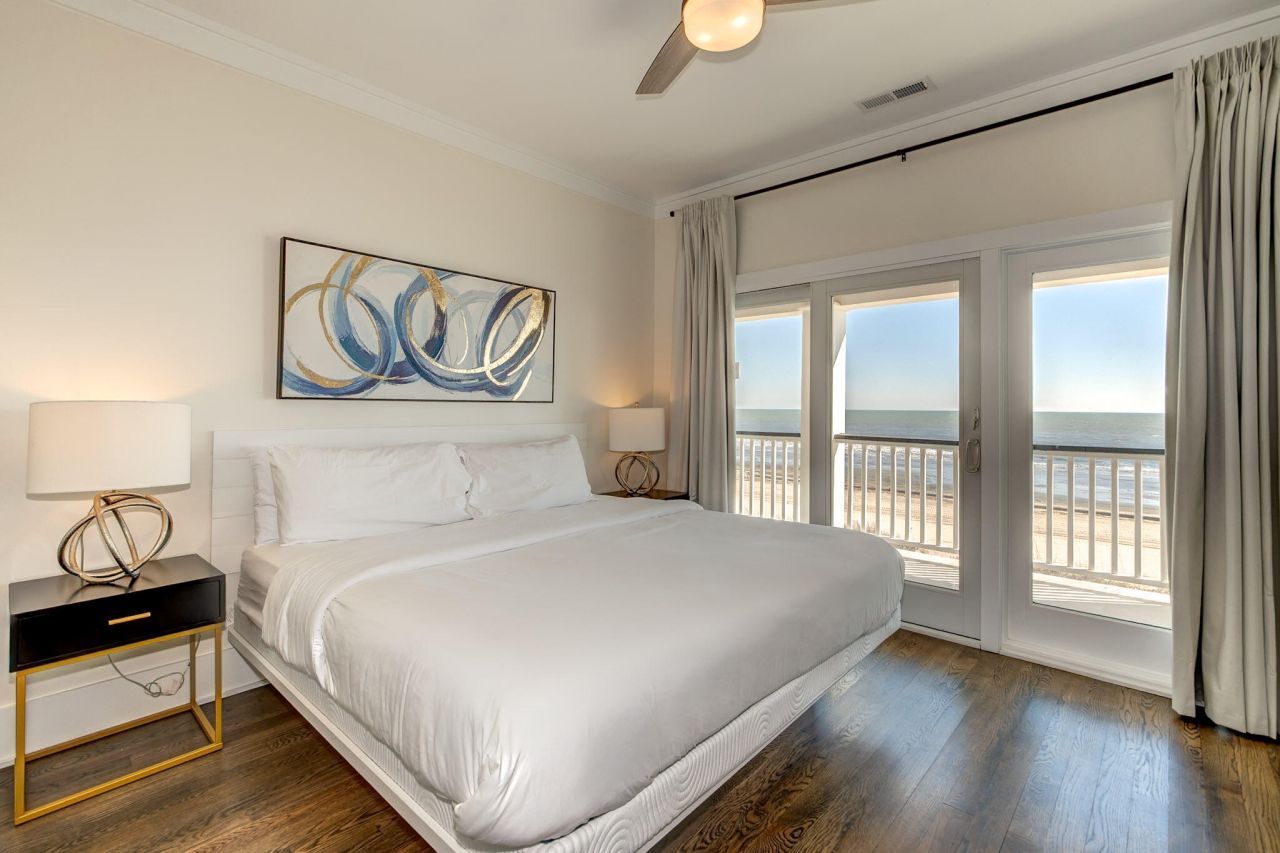 512 Ocean Boulevard Photo 20