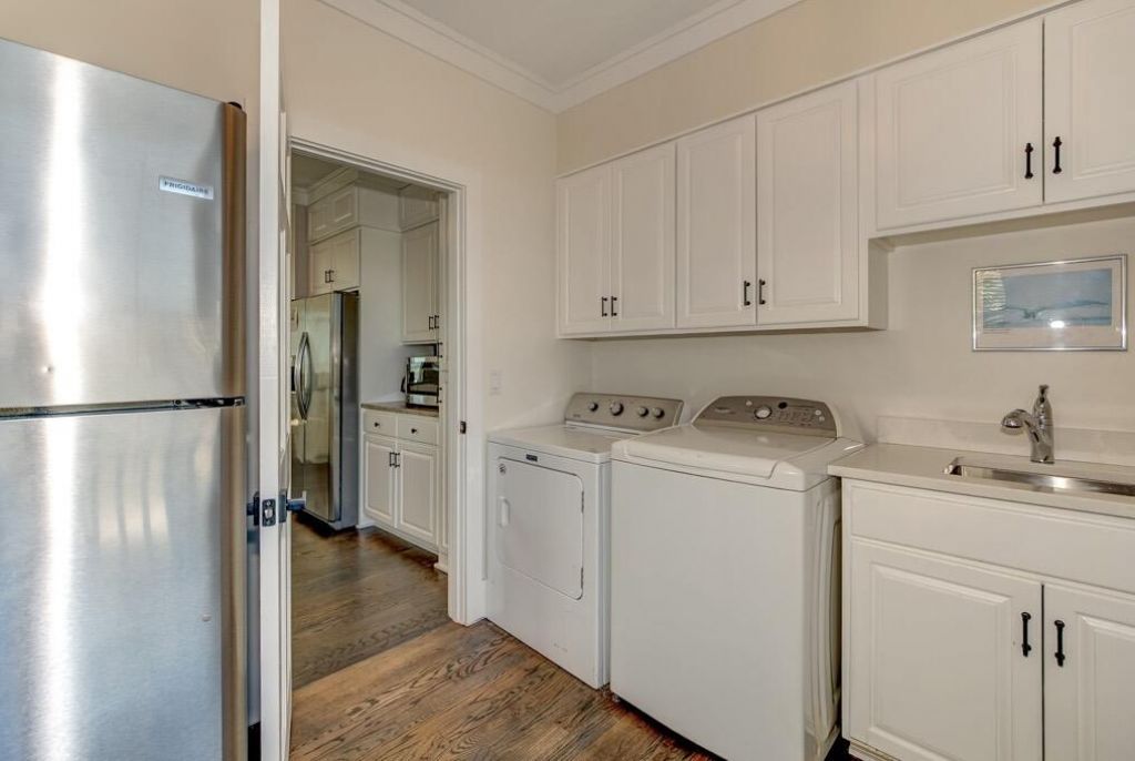 512 Ocean Boulevard Photo 27