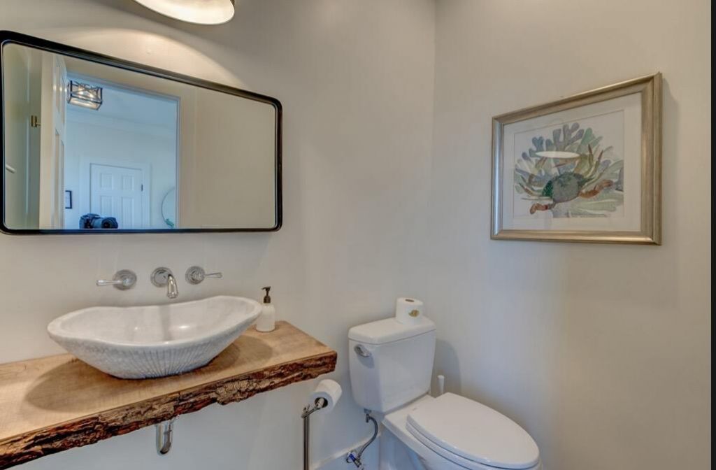 512 Ocean Boulevard Photo 9