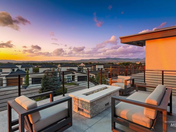 885 E Joplin Lane, Eagle, ID 83616