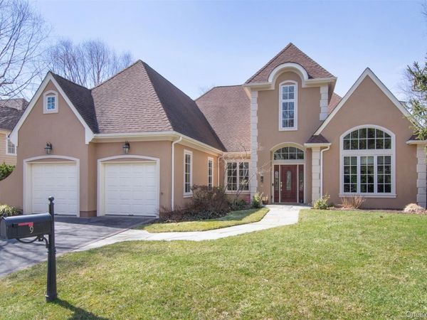 9 Stony Gate Oval , New Rochelle, NY 10804