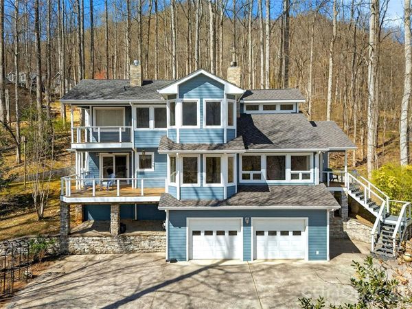 525 Blue Ridge Drive N, Marion, NC 28752