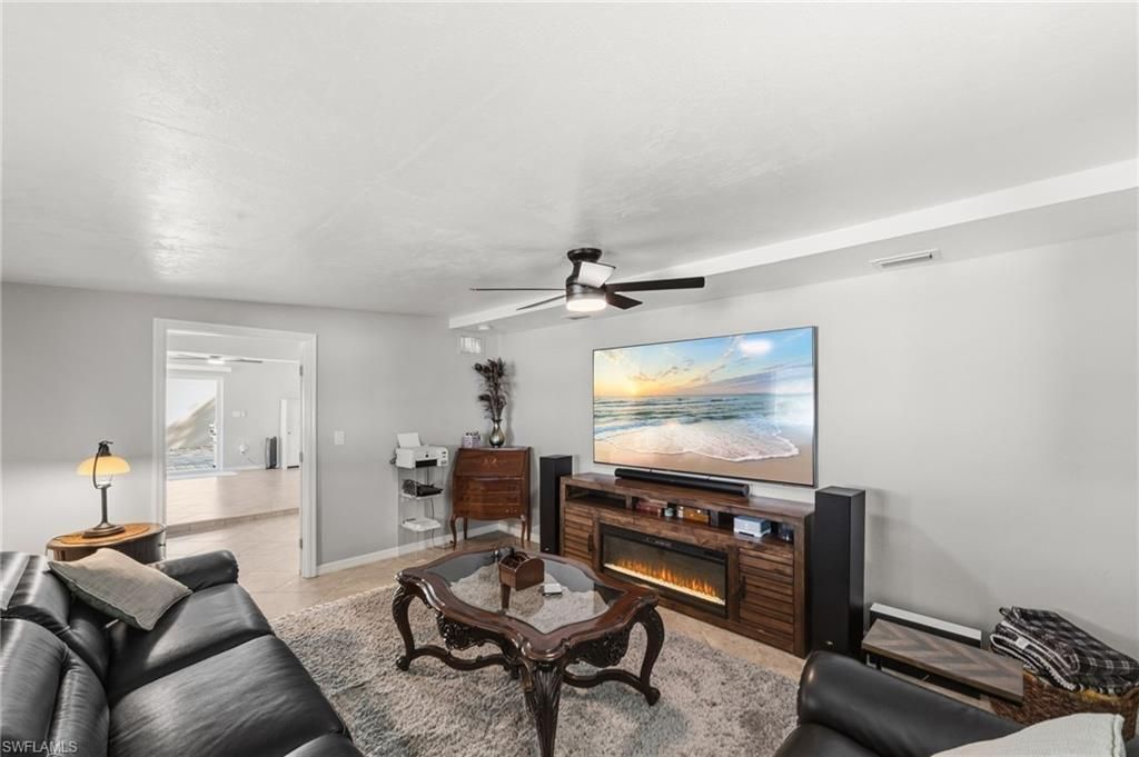 137 Vermont Ave, Fort Myers, FL 33905 Photo