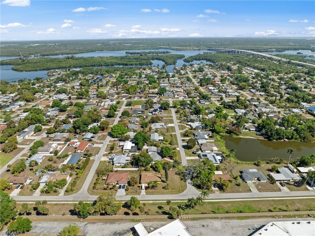 137 Vermont Ave, Fort Myers, FL 33905 Photo