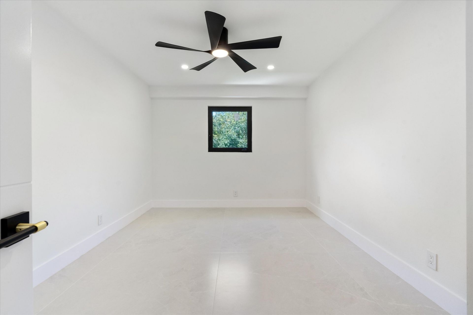 911 Mockingbird Lane, Plantation, FL 33324 Photo