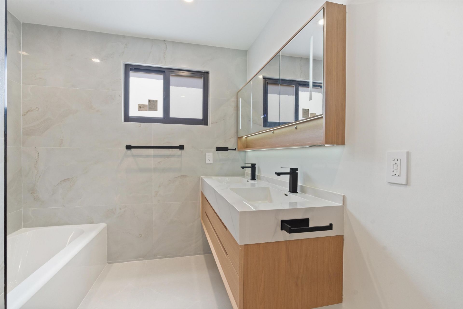 911 Mockingbird Lane, Plantation, FL 33324 Photo