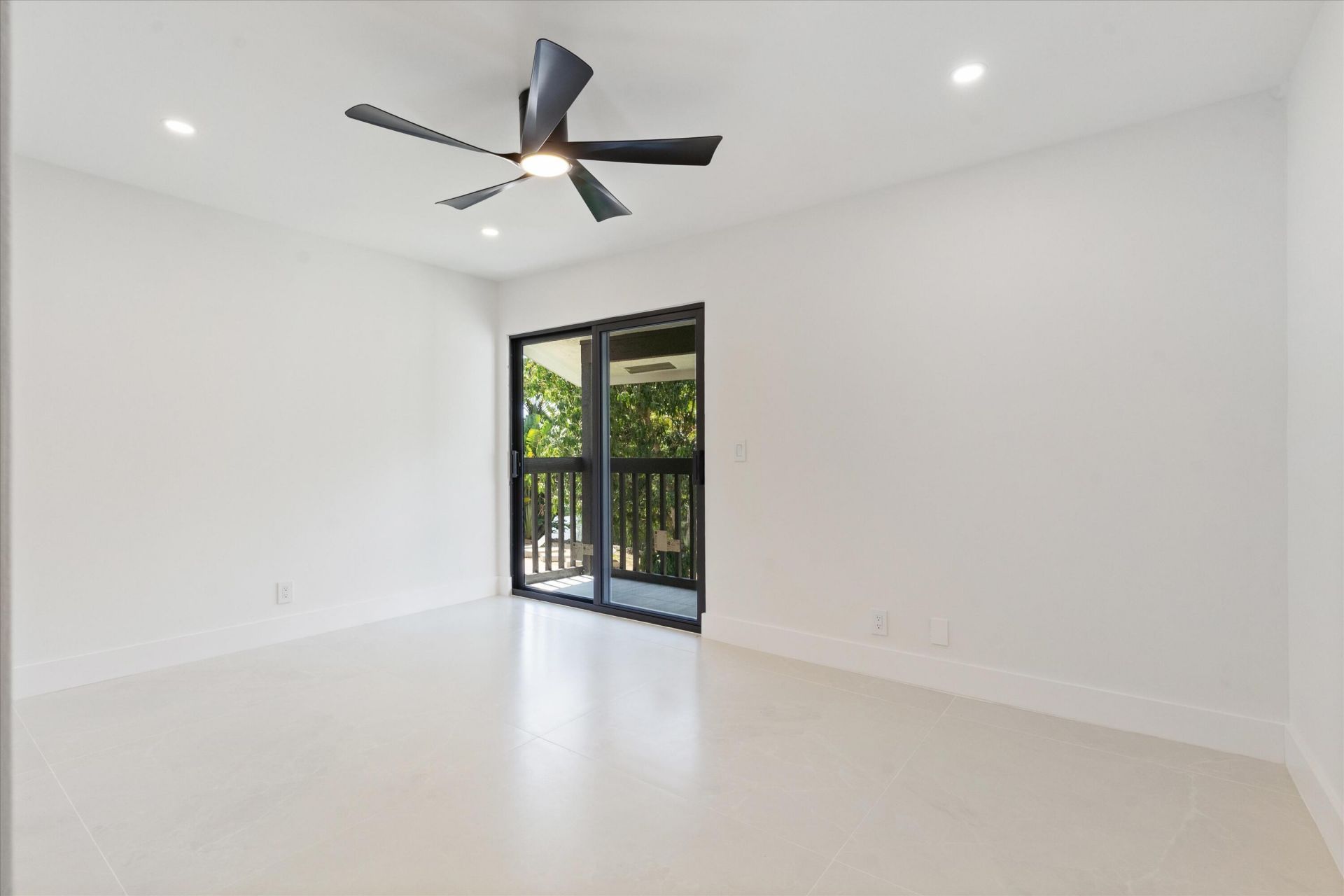 911 Mockingbird Lane, Plantation, FL 33324 Photo