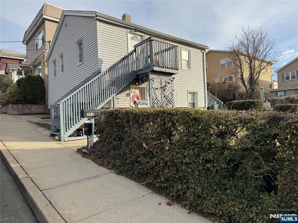253 Crystal Street, NORTH ARLINGTON, NJ 07031