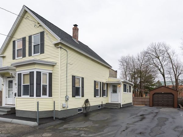 10 Fay St, Lowell, MA 01852