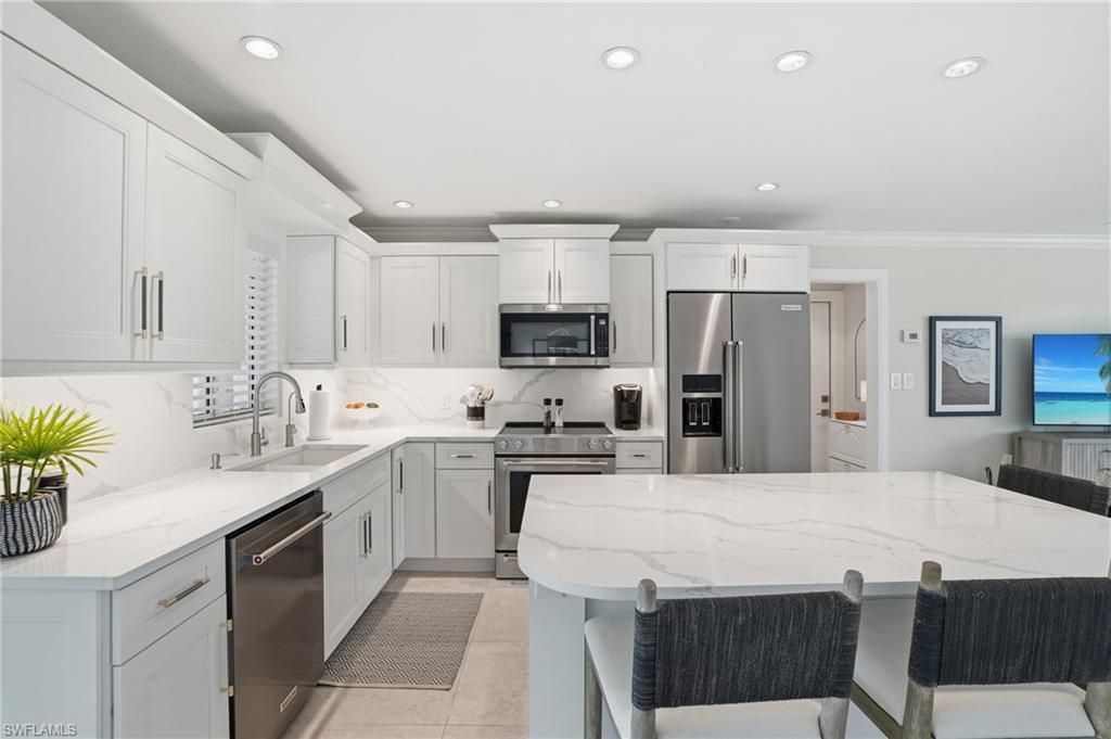 20 Bayview Blvd, Fort Myers Beach, FL 33931 Photo