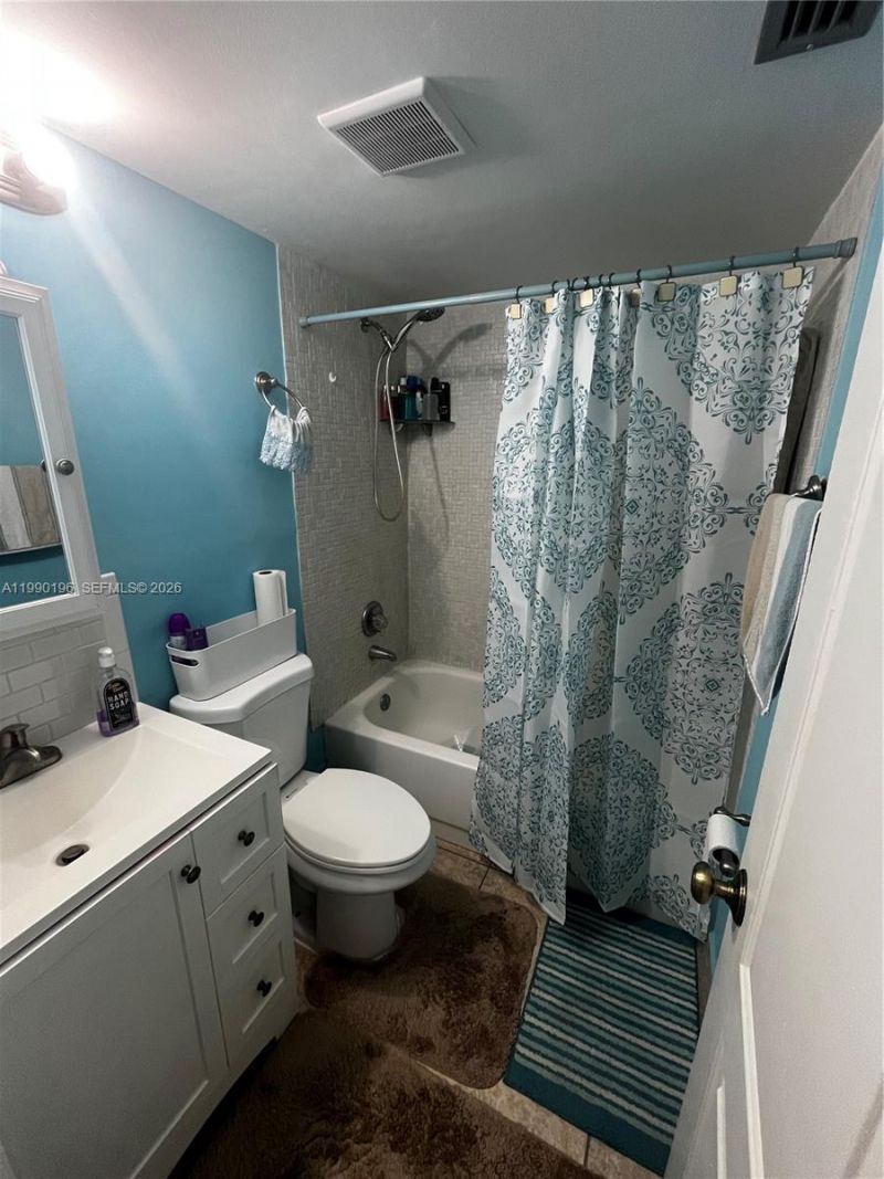 200 Berkley Rd, Unit 123, Hollywood, FL 33024 Photo