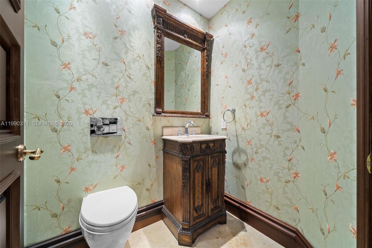 16047 Collins Ave , Unit 1604, Sunny Isles Beach, FL 33160 Photo