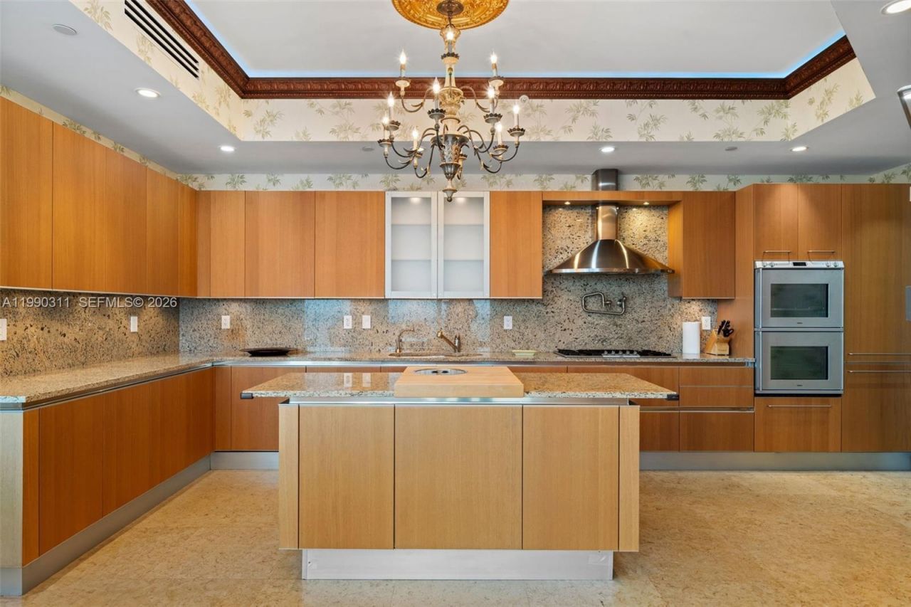 16047 Collins Ave , Unit 1604, Sunny Isles Beach, FL 33160 Photo