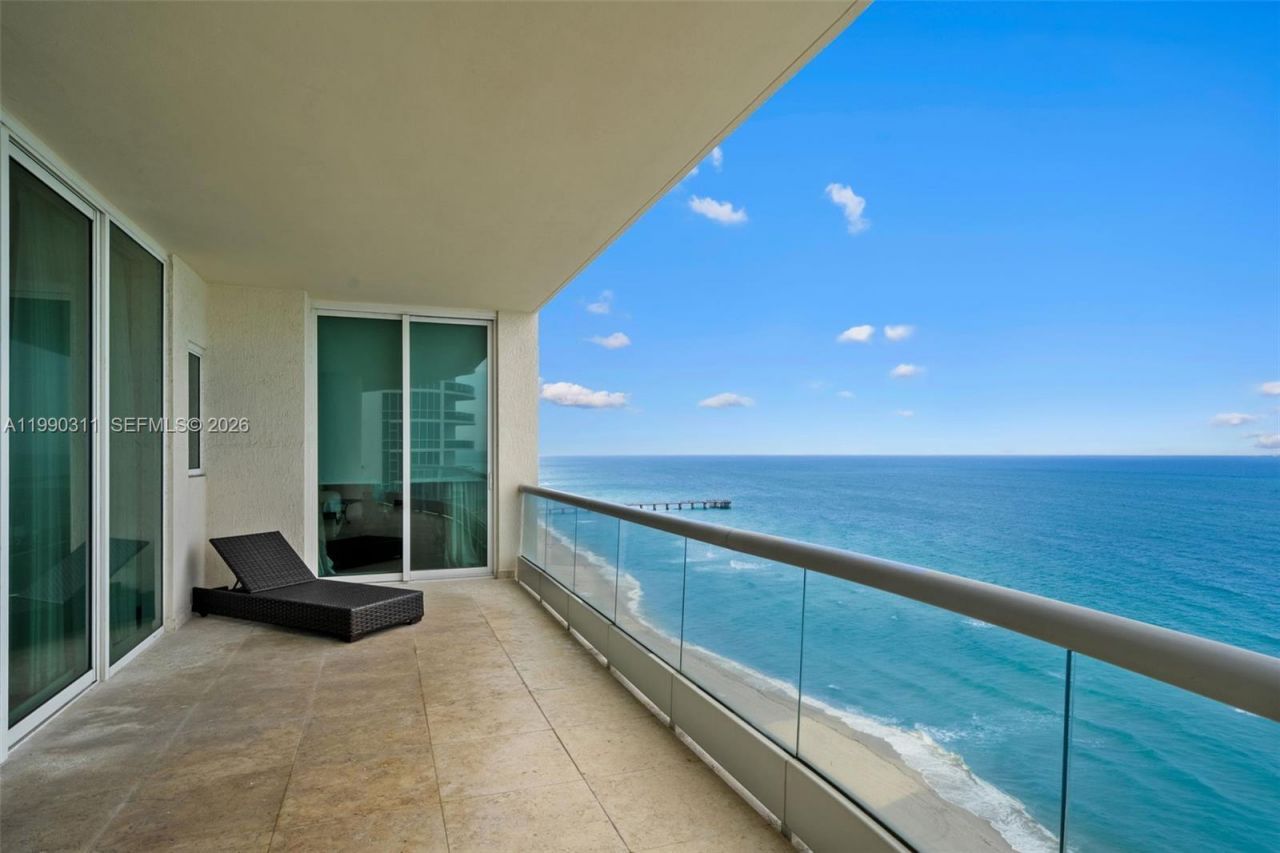16047 Collins Ave , Unit 1604, Sunny Isles Beach, FL 33160 Photo