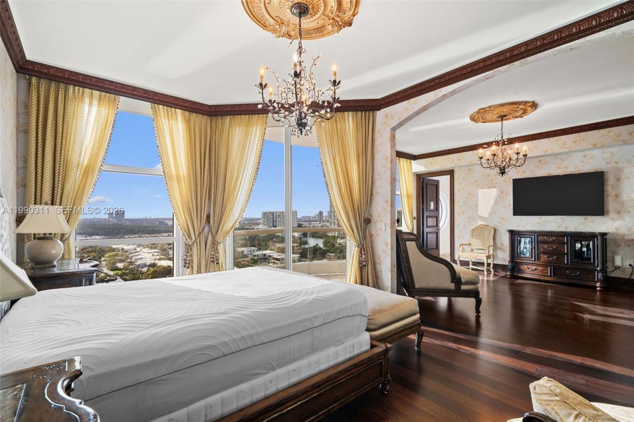 16047 Collins Ave , Unit 1604, Sunny Isles Beach, FL 33160 Photo