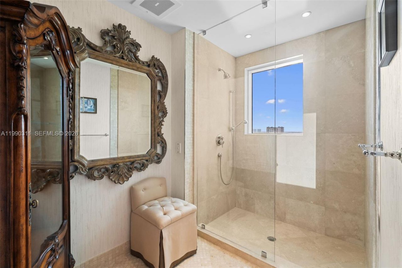 16047 Collins Ave , Unit 1604, Sunny Isles Beach, FL 33160 Photo