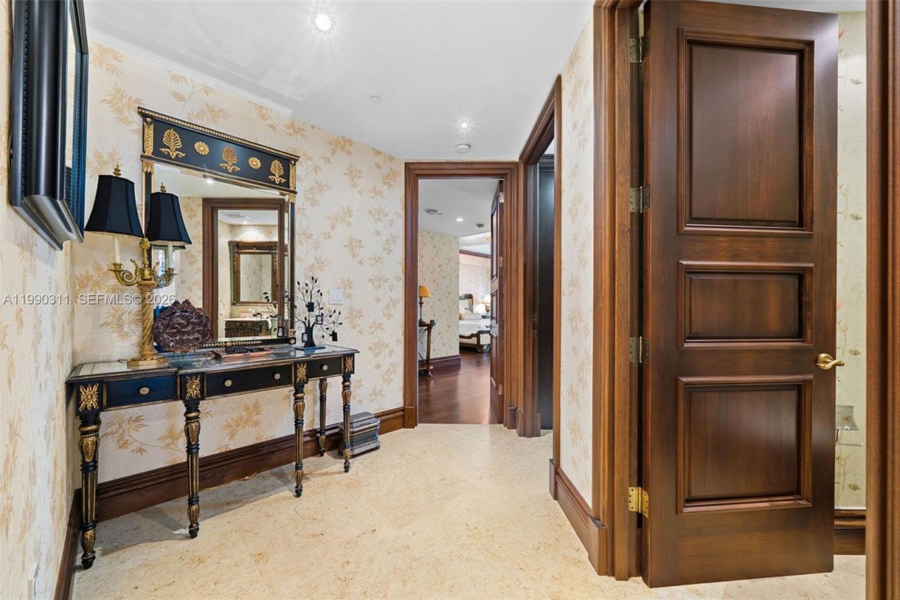 16047 Collins Ave , Unit 1604, Sunny Isles Beach, FL 33160 Photo