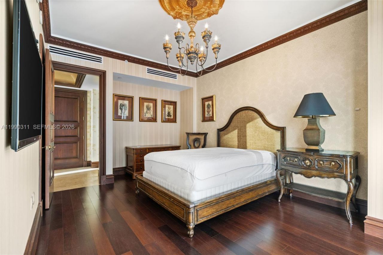 16047 Collins Ave , Unit 1604, Sunny Isles Beach, FL 33160 Photo